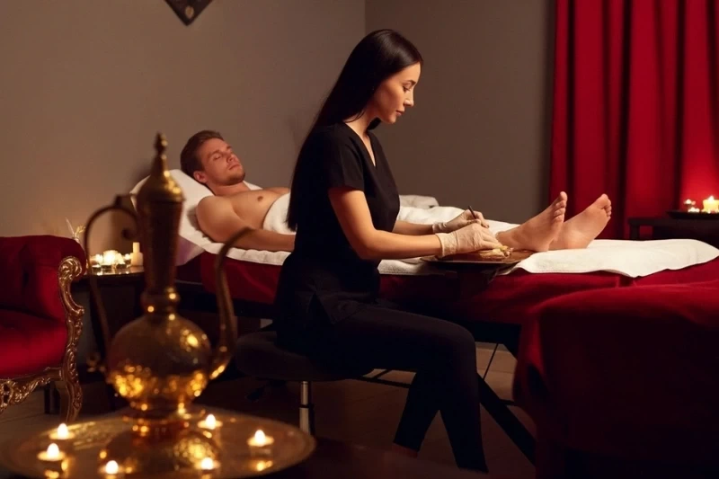 foot-and-hand-perfume-wax-dubai